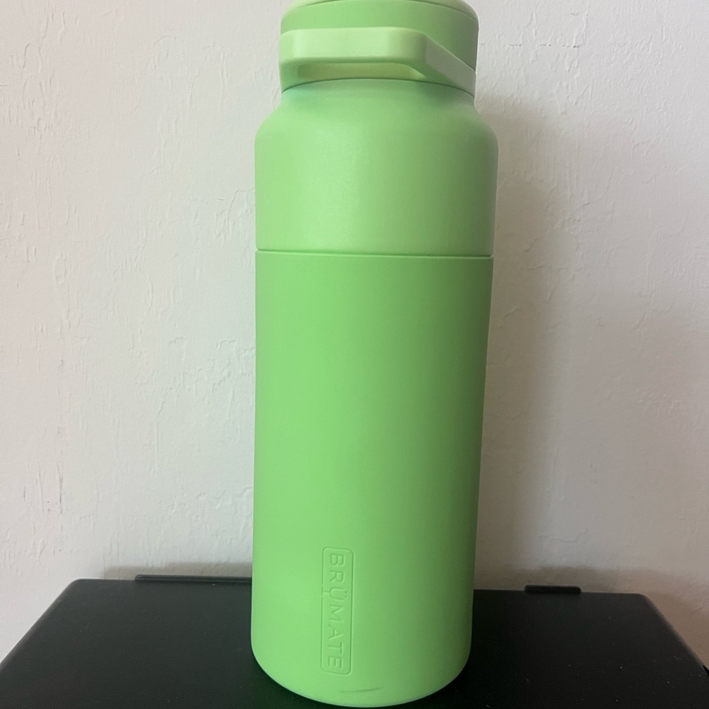 Green BrüMate Bottle